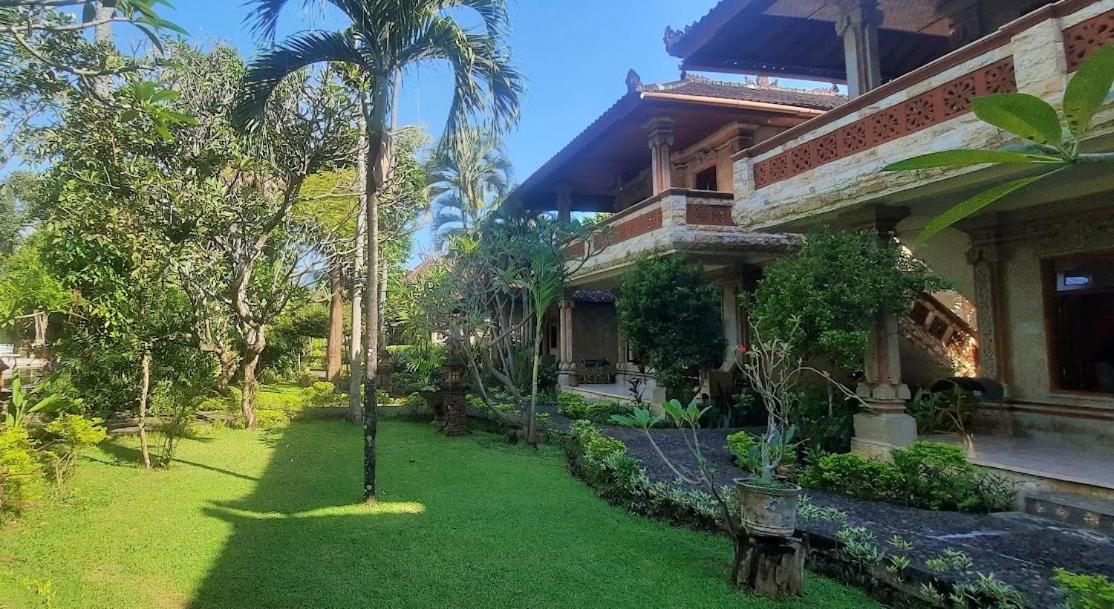 Rambutan Hotel Lovina Exterior foto